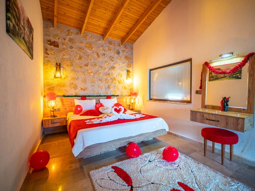  gece  -  Kasım
  | Kalkan Akbel’de Jakuzili ve Isıtmalı Havuzlu Muhafazakar Kiralık Villa | 4 Kişilik Tatil